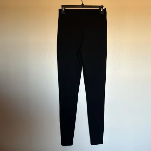 Assets By SPANX Seamed Leggings - Picture 2 of 4